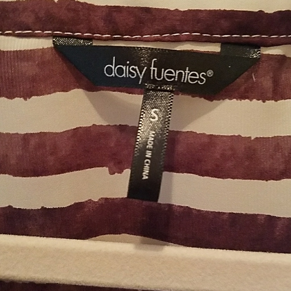 Daisy Fuentes top - Picture 2 of 4